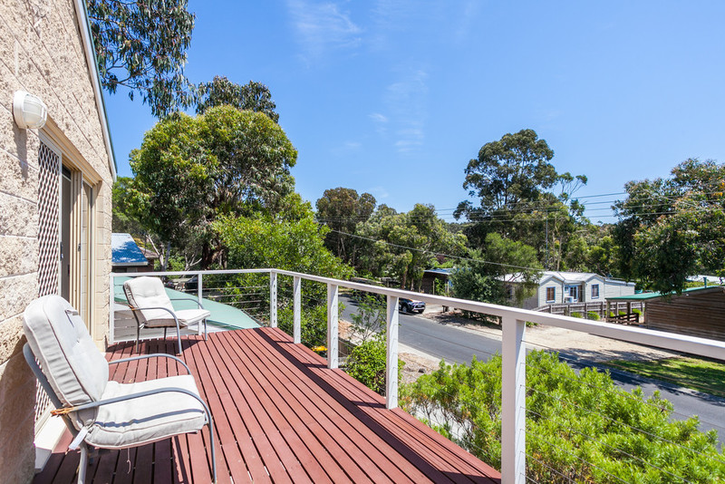 8 Birdie Avenue, Anglesea, VIC, Anglesea - Thumbnail 3