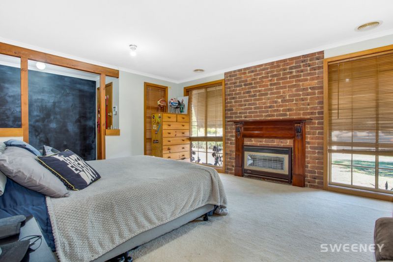 18 Duggan Court, Altona Meadows - Thumbnail 3
