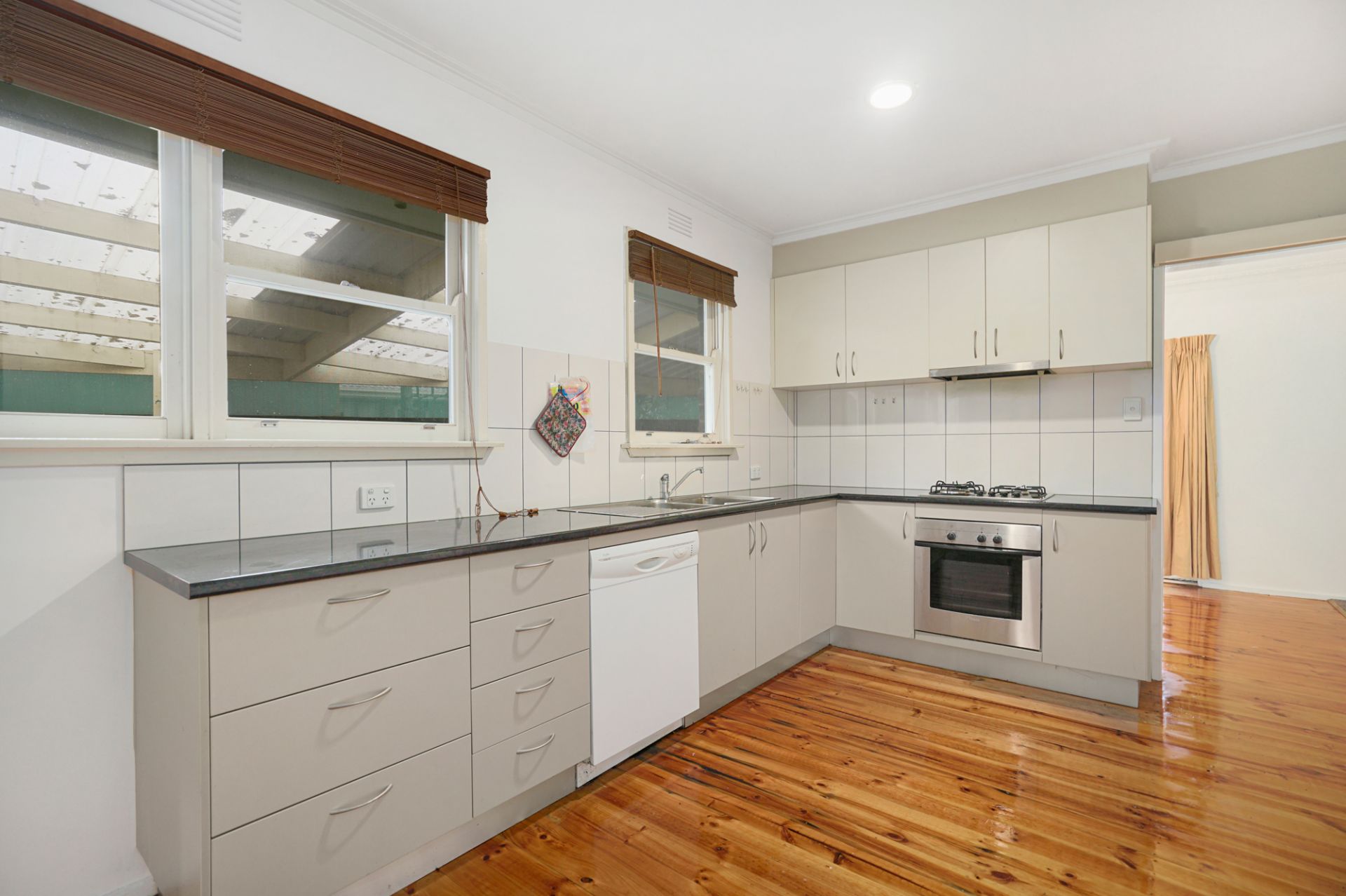 35 Whitelaw Avenue, Delacombe, Delacombe - Thumbnail 8