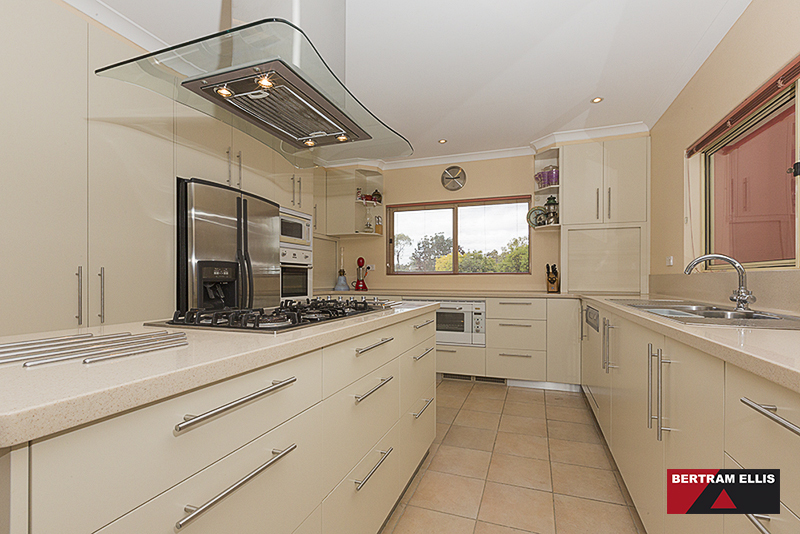 Real Estate For Sale 38 Winstanley Street Chapman , ACT