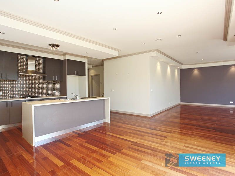 12 Palmer Avenue, Point Cook - Thumbnail 2