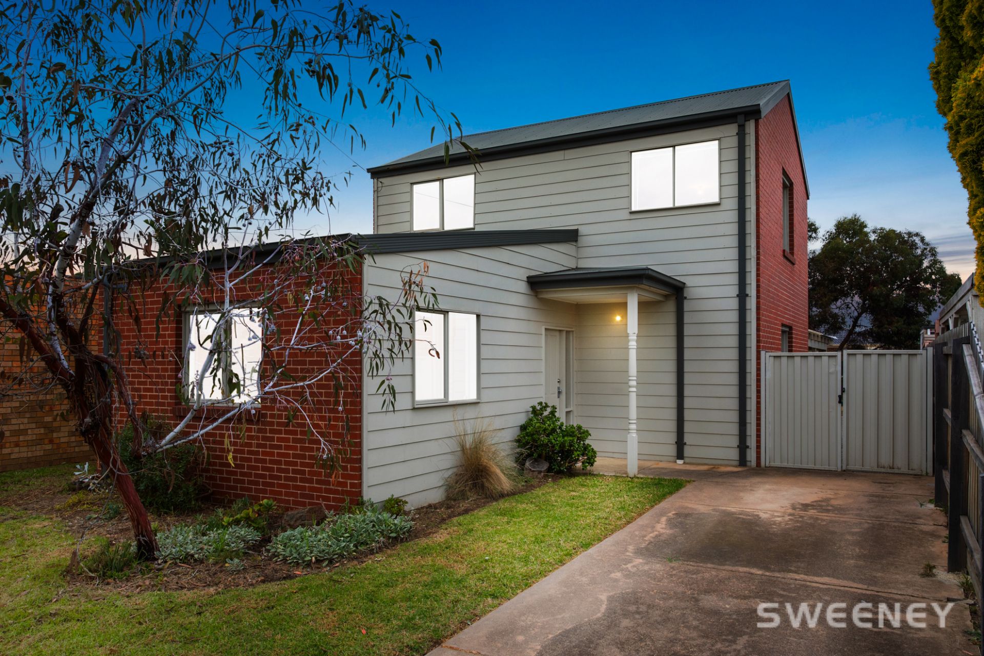 1 Oakes Court, Altona Meadows - Thumbnail 2