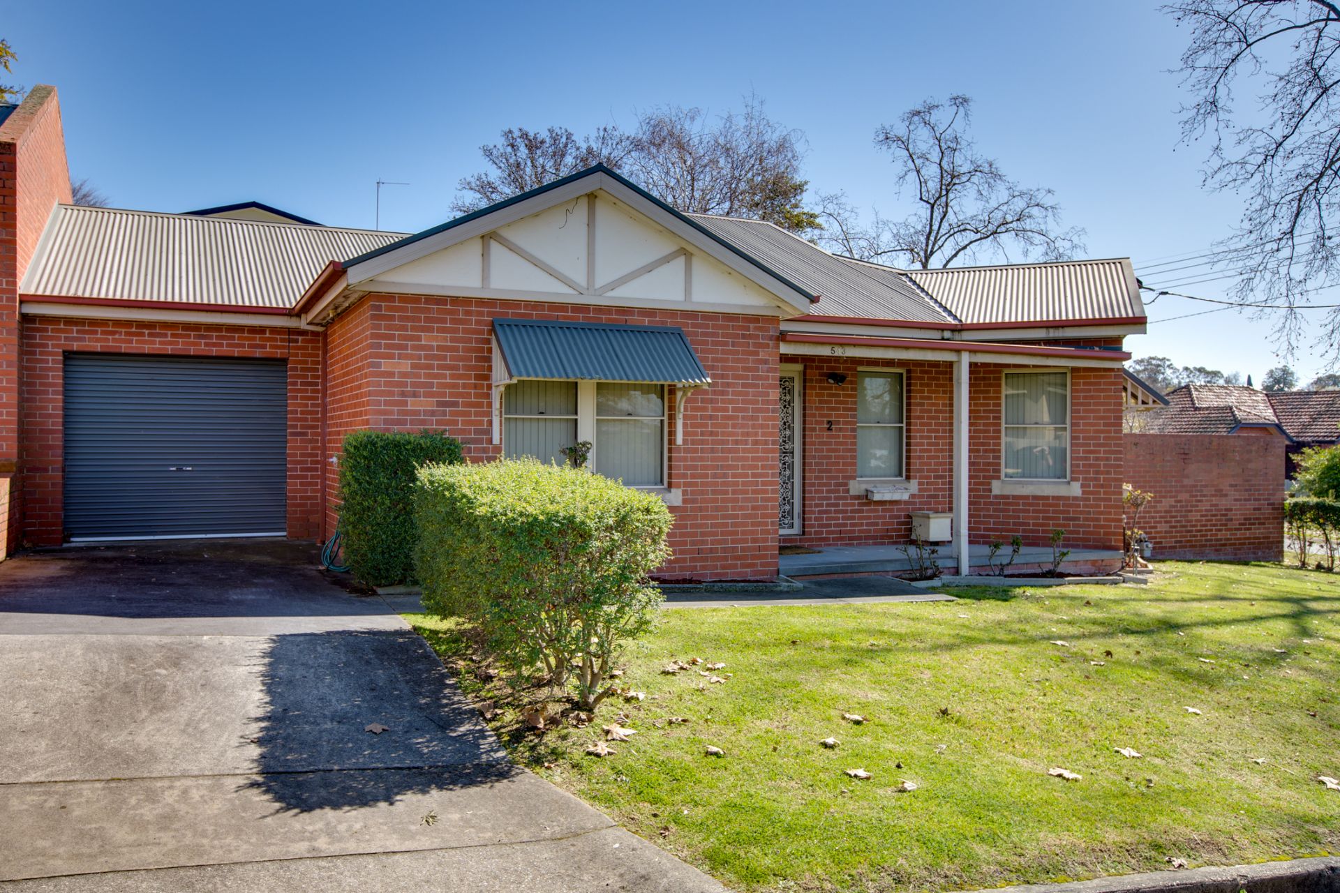 2/543 Paine Street, Albury Rudy Yonson Real Estate