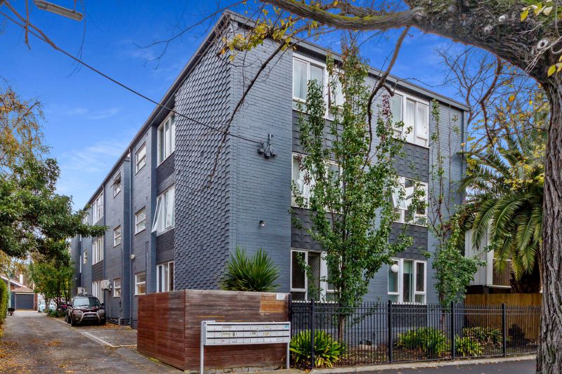 4/25 Brighton Road, St Kilda - Thumbnail 2