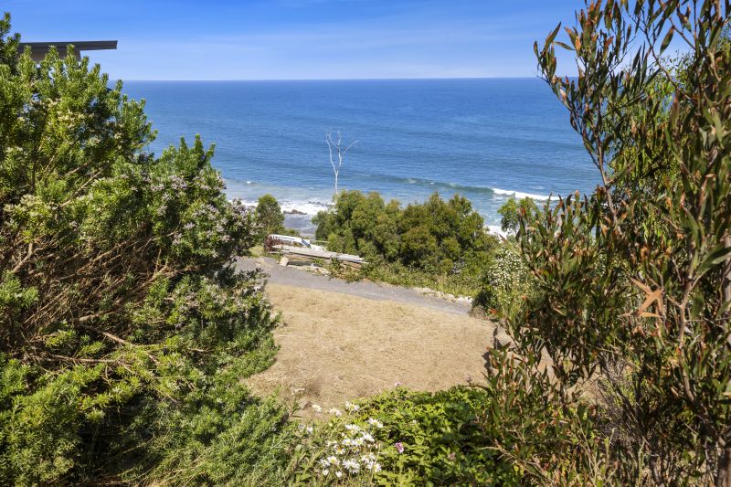 2 Iluka Avenue, Wye River, VIC, Wye River - Thumbnail 3