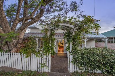 144 Latrobe Terrace, Paddington