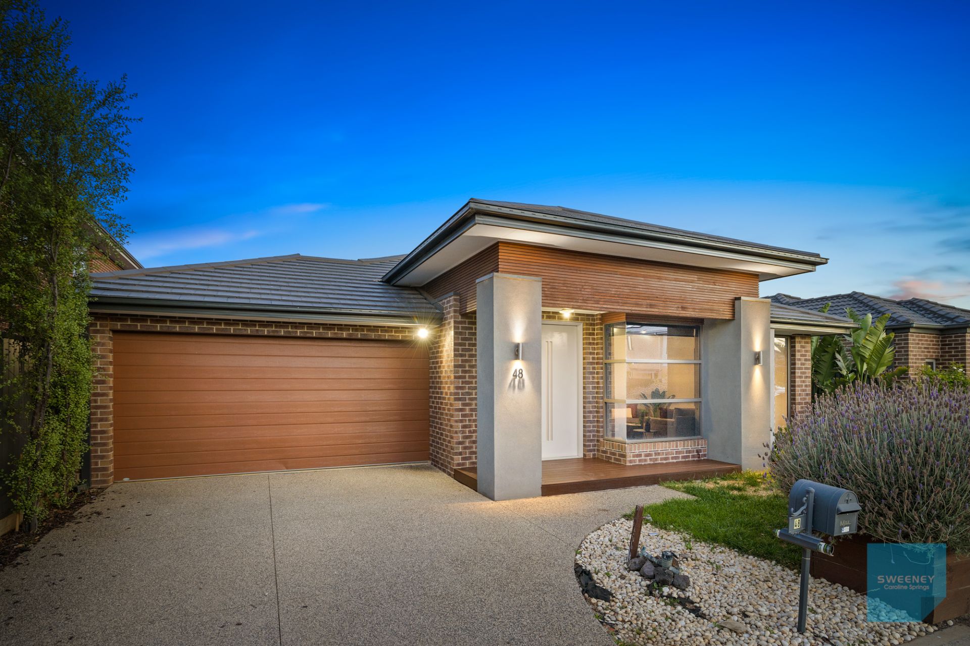 48 Infinity Drive, Fraser Rise - Thumbnail 3