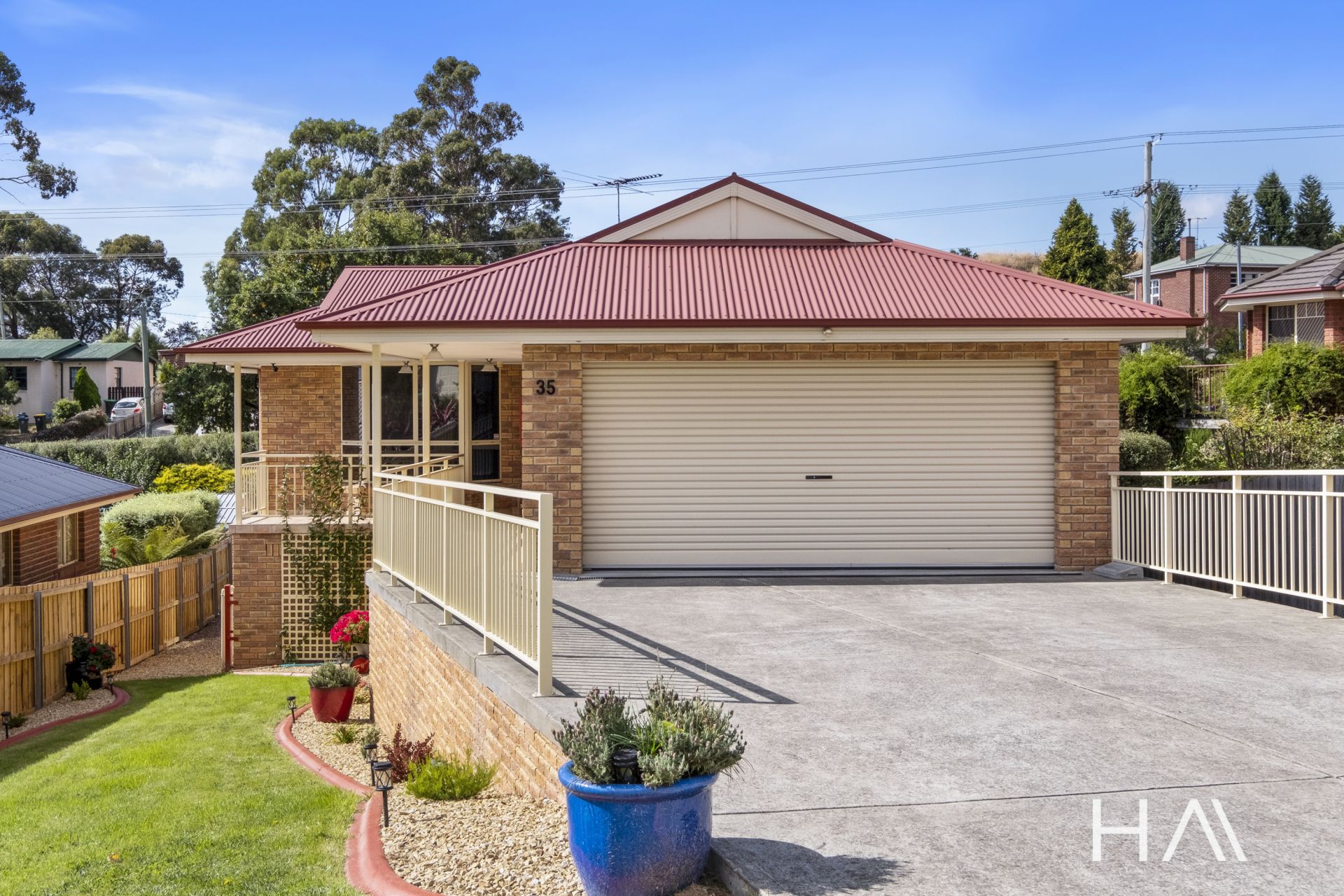 35 Sanctuary Road Granton, Austins Ferry - Thumbnail 3