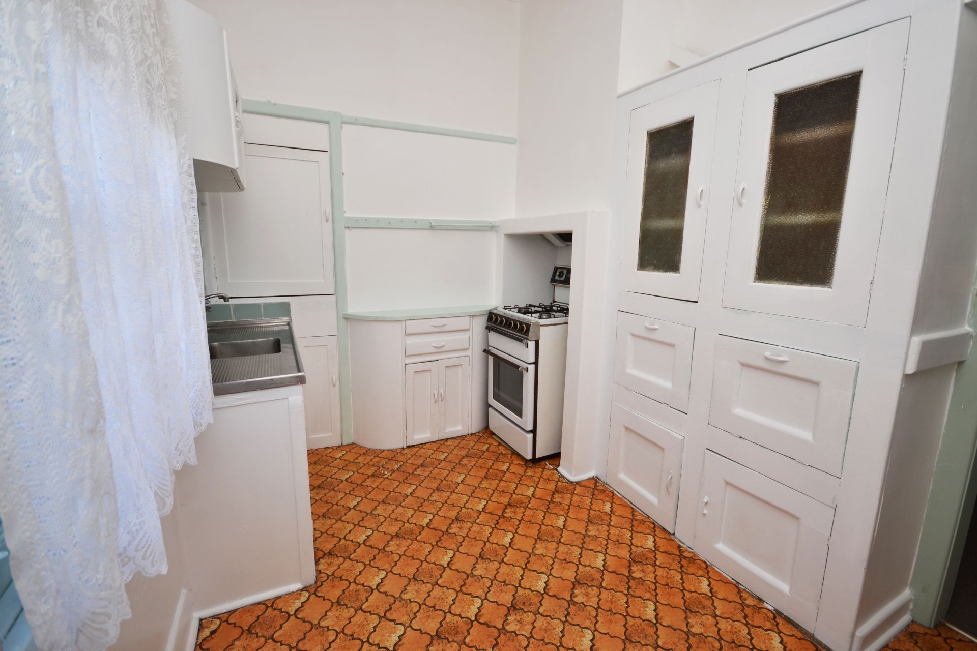 A GREAT OPPORTUNITY IN A PRIME LOCATION THAT BORDERS PRESTON