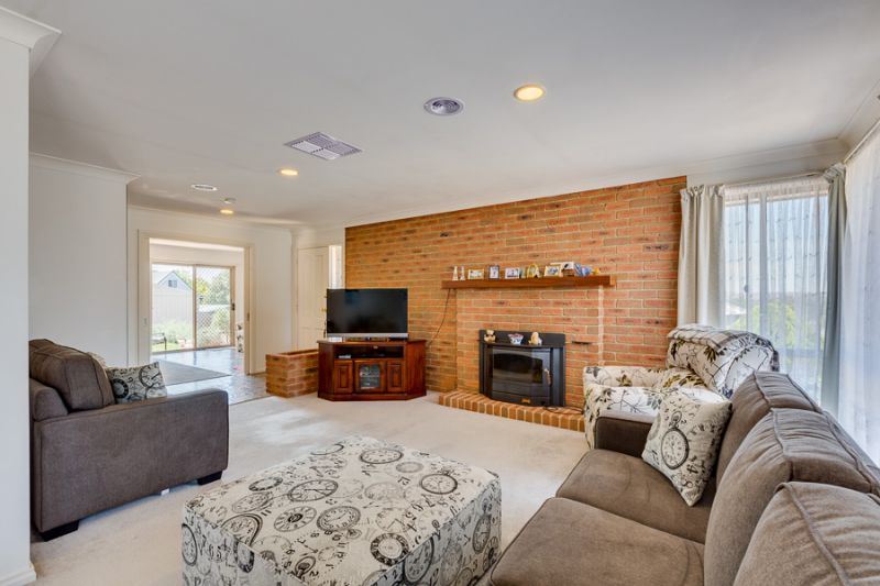 48 Clifton Drive, Bacchus Marsh - Thumbnail 4