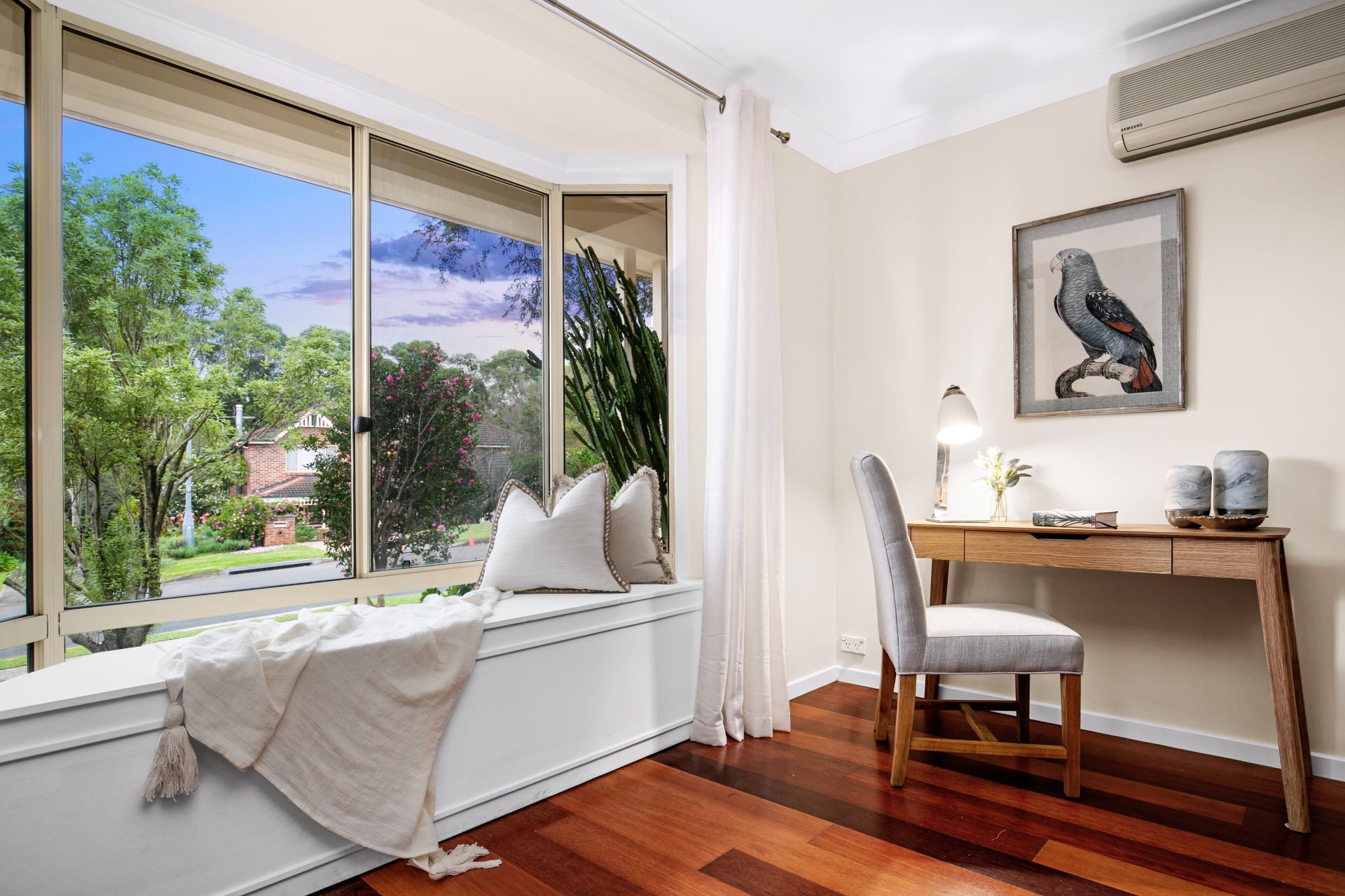 Real Estate For Sale 10 Endeavour Drive Beacon Hill , NSW