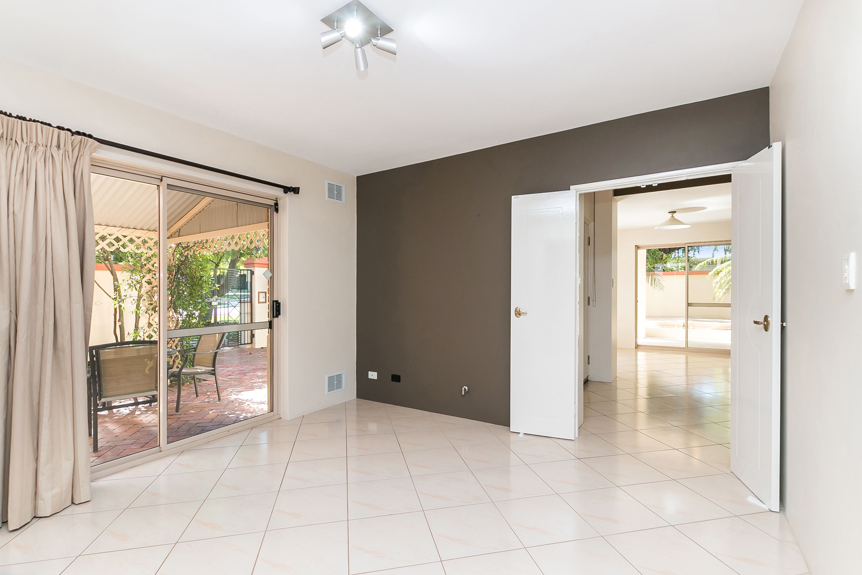 Real Estate For Lease 1/9 Riverview Street South Perth , WA
