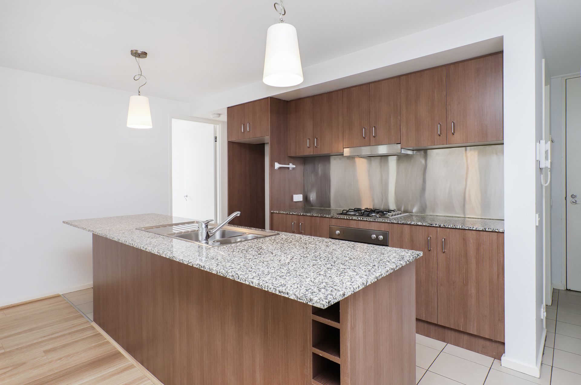 2/42A Byron Street Footscray VIC, Footscray - Thumbnail 5