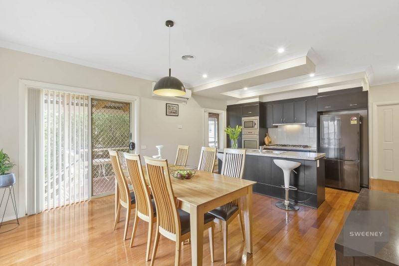 1/6-8 Ross Street, Bacchus Marsh - Thumbnail 2