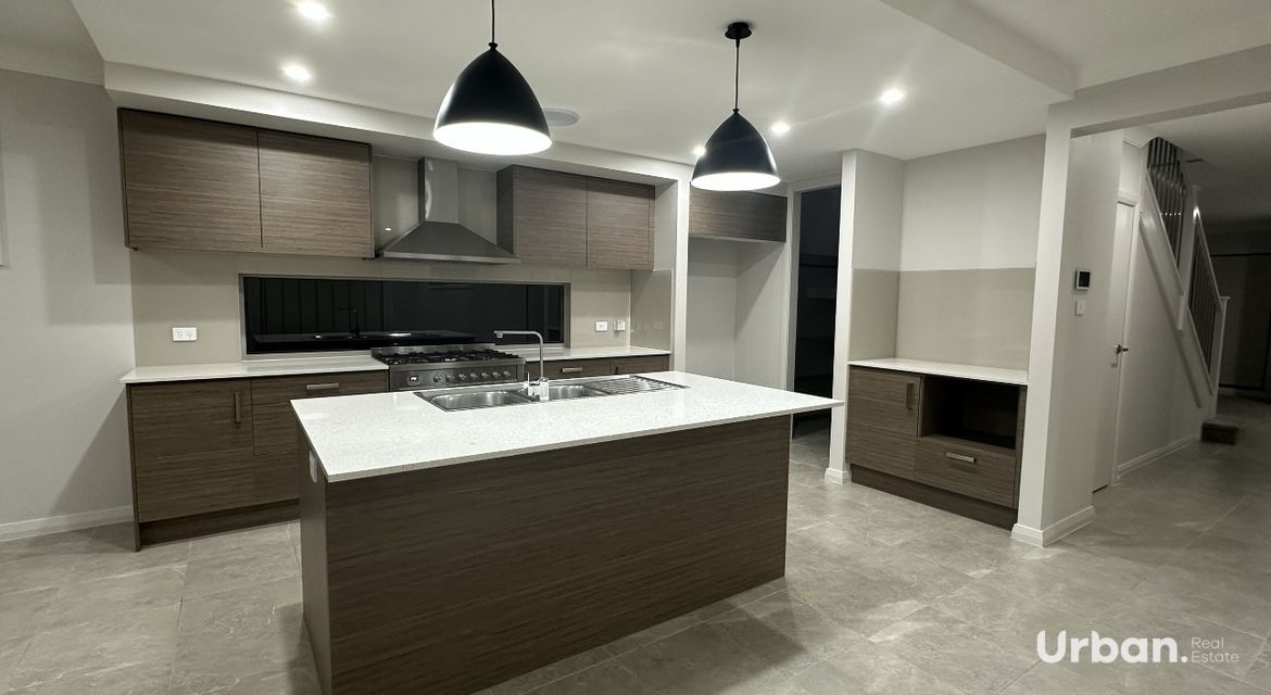 Austral 20 Broadacre Street