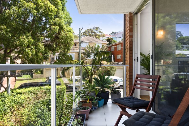 Real Estate For Sale 3/28 Undercliff Road Freshwater , NSW