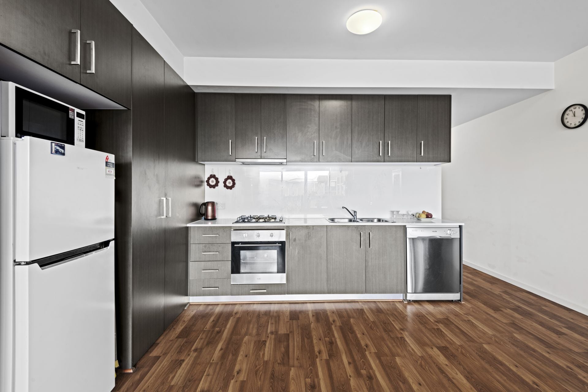 Stylish & Surprisingly Spacious Apartment