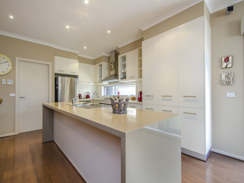 28 Seaview Crescent, Seaholme - Thumbnail 4