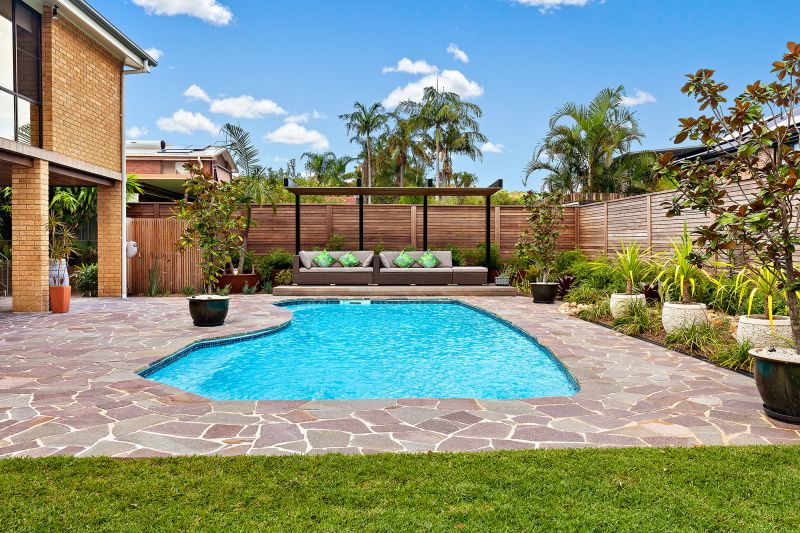 Real Estate For Sale 2 Pindimar Close Eleebana , NSW