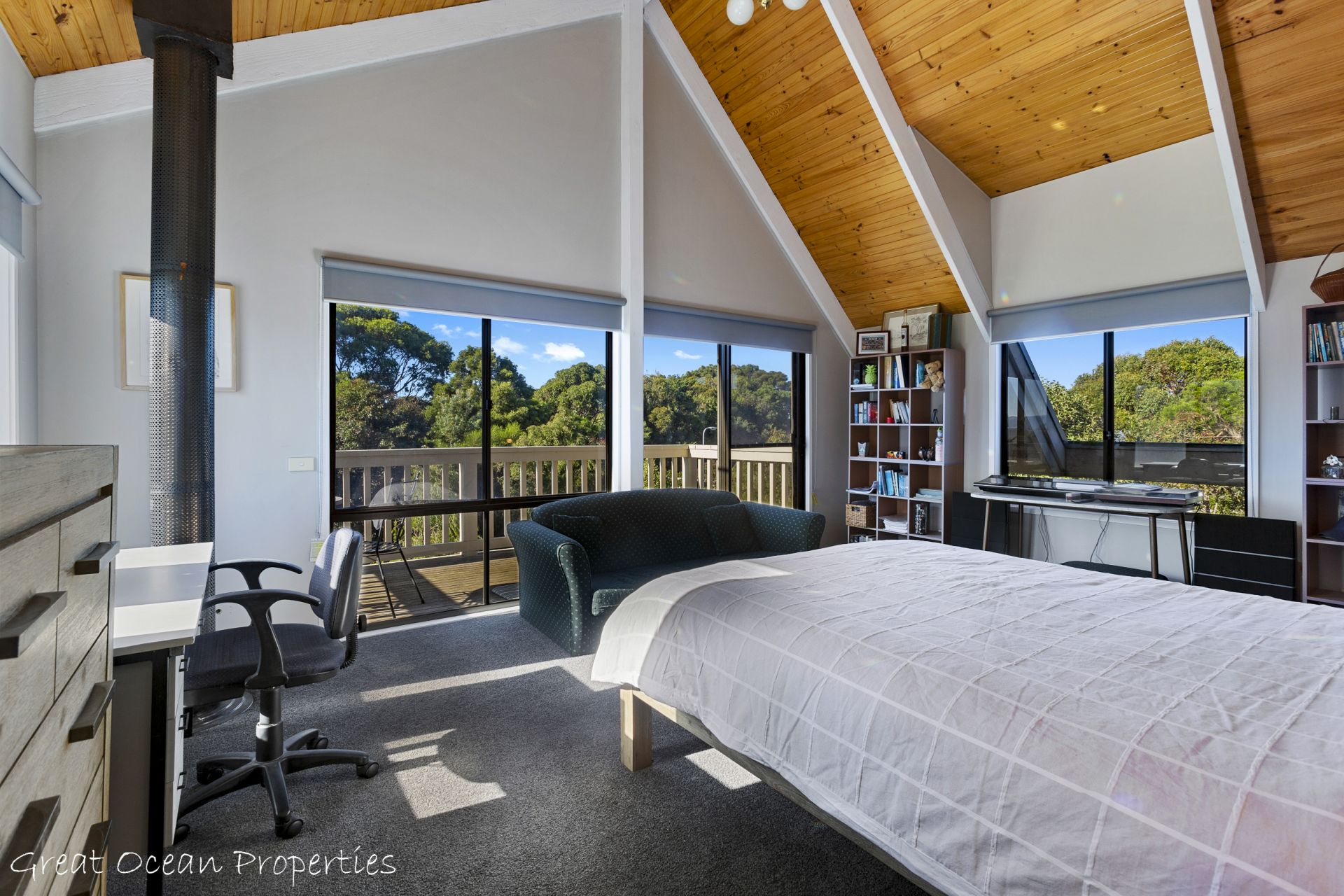 6 Ocean Park Drive, Marengo - Thumbnail 8