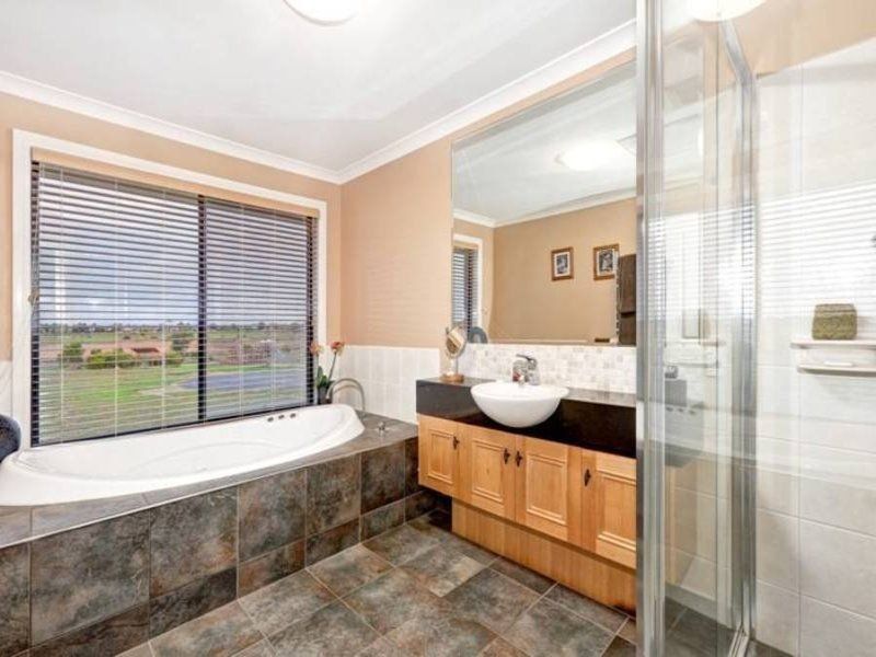 9 Vista Court, Altona Meadows - Thumbnail 6
