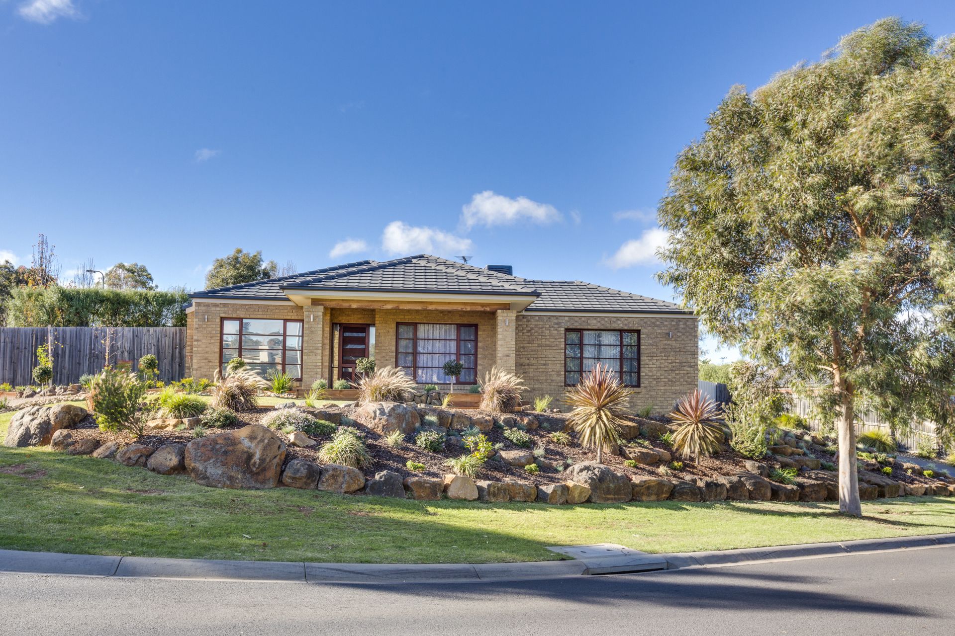 7 Silverdale Drive, Bacchus Marsh - Thumbnail 2