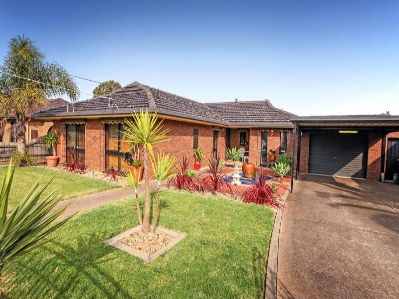 31 Winslow Crescent, Deer Park - Thumbnail 2