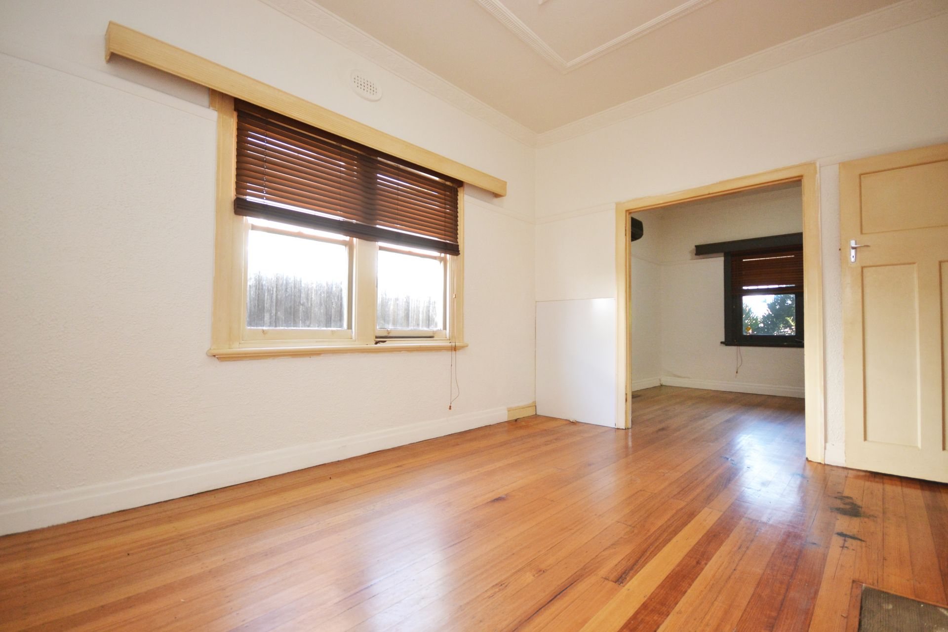 PERIOD CHARM IN AN IDEAL LOCATION