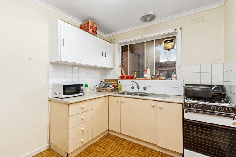 8/21 Empire Street, Footscray - Thumbnail 4