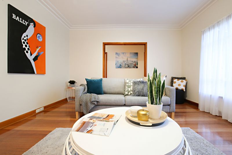 97 McFadzean Avenue, Reservoir
