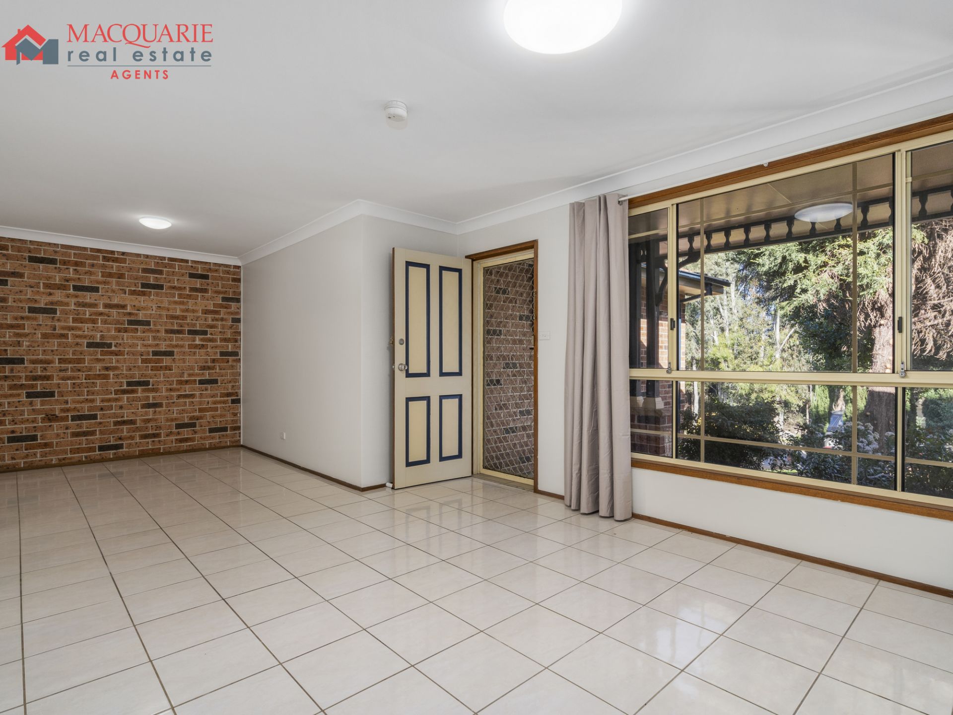 1/5 Nevil Way, Casula Macquarie Real Estate