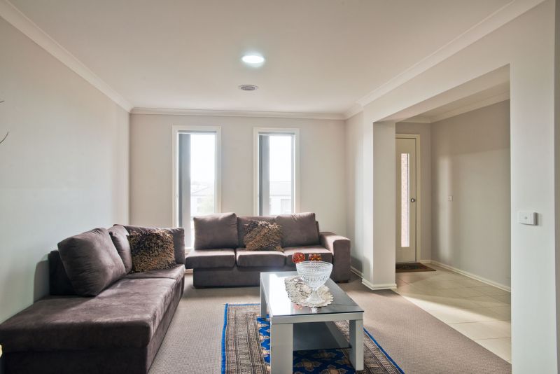 17 Lone Pine Square, Bacchus Marsh - Thumbnail 4