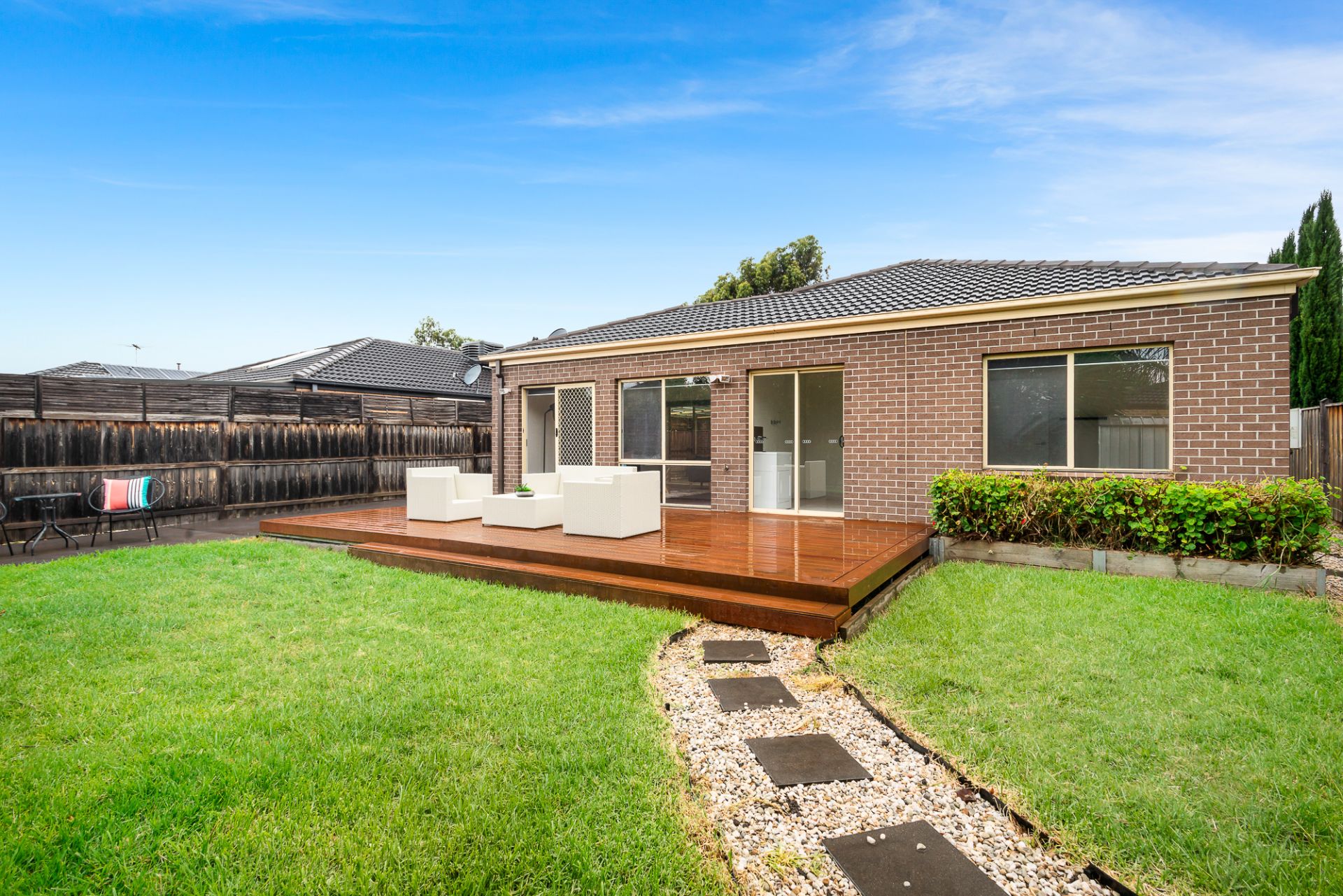 Real Estate For Sale 17 Cairn Drive South Morang , VIC