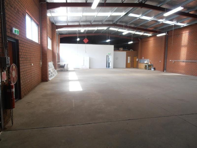 EXCELLENT CORNER FACTORY/WAREHOUSE
