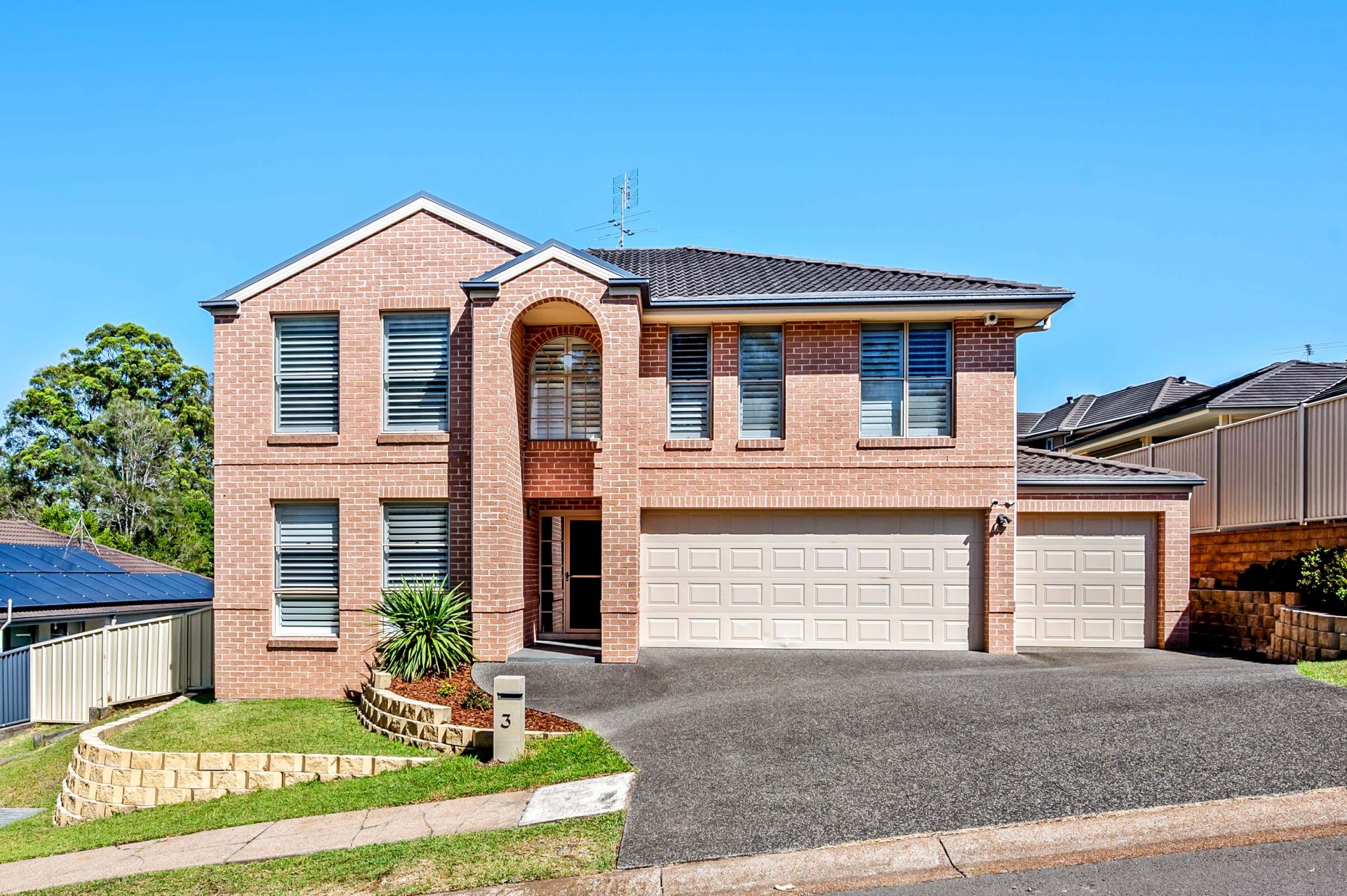 3 Corymbia Street, Croudace Bay - Thumbnail 2