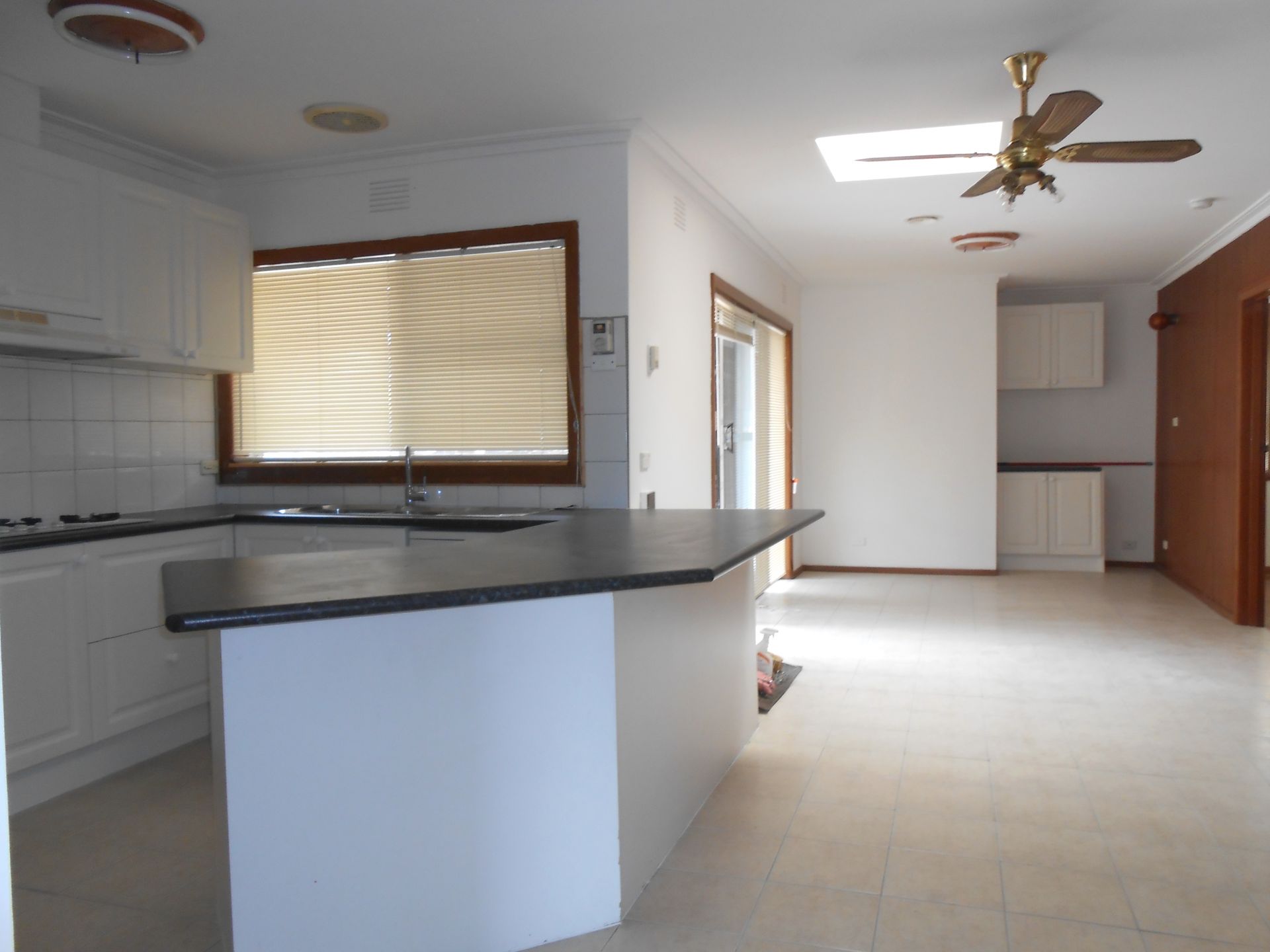 LARGE FAMILY HOME IN GREAT LOCATION   *Insp Thu 7th Jan @ 4:35pm*