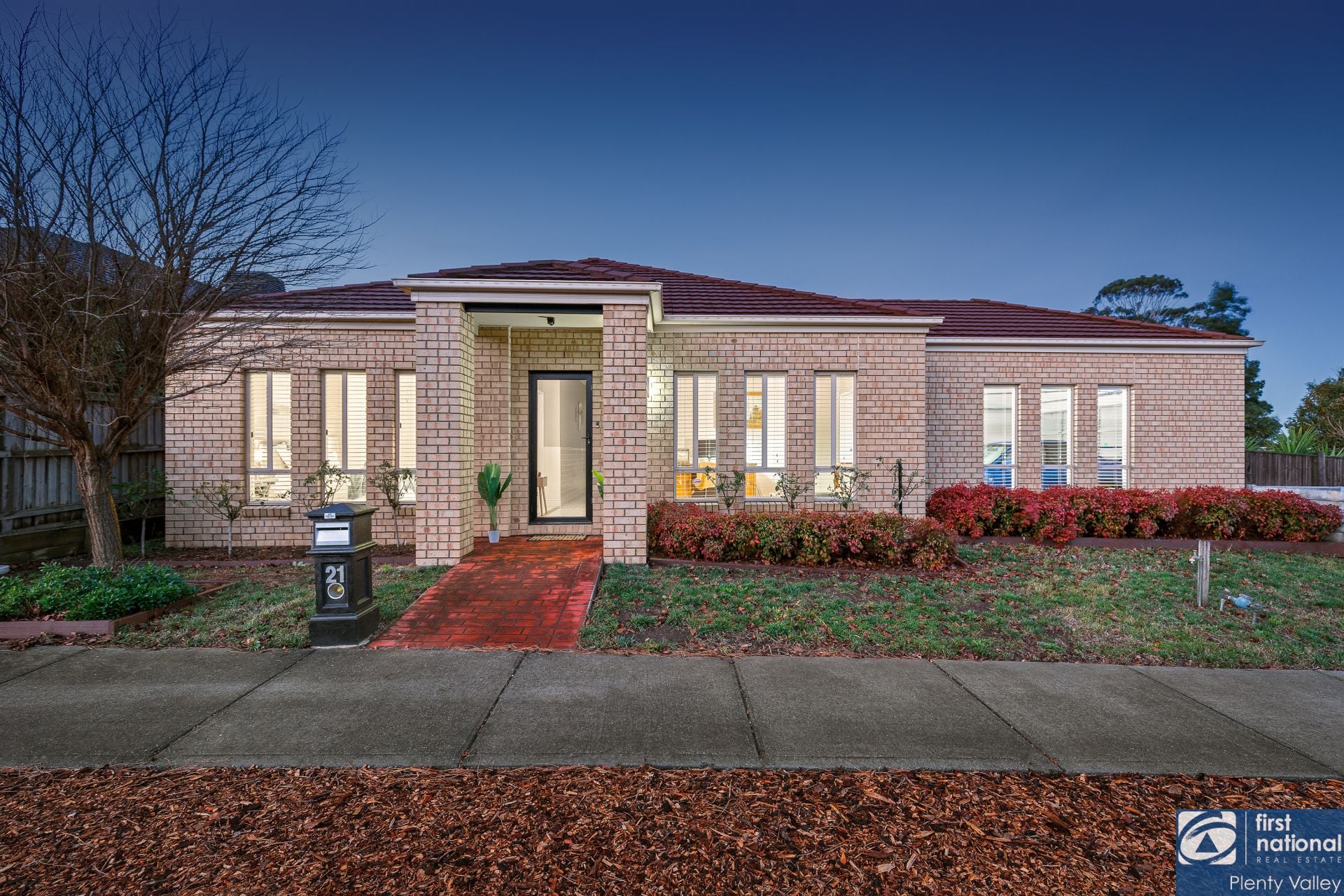 21 Earlston Place Craigieburn, Craigieburn - Thumbnail 3