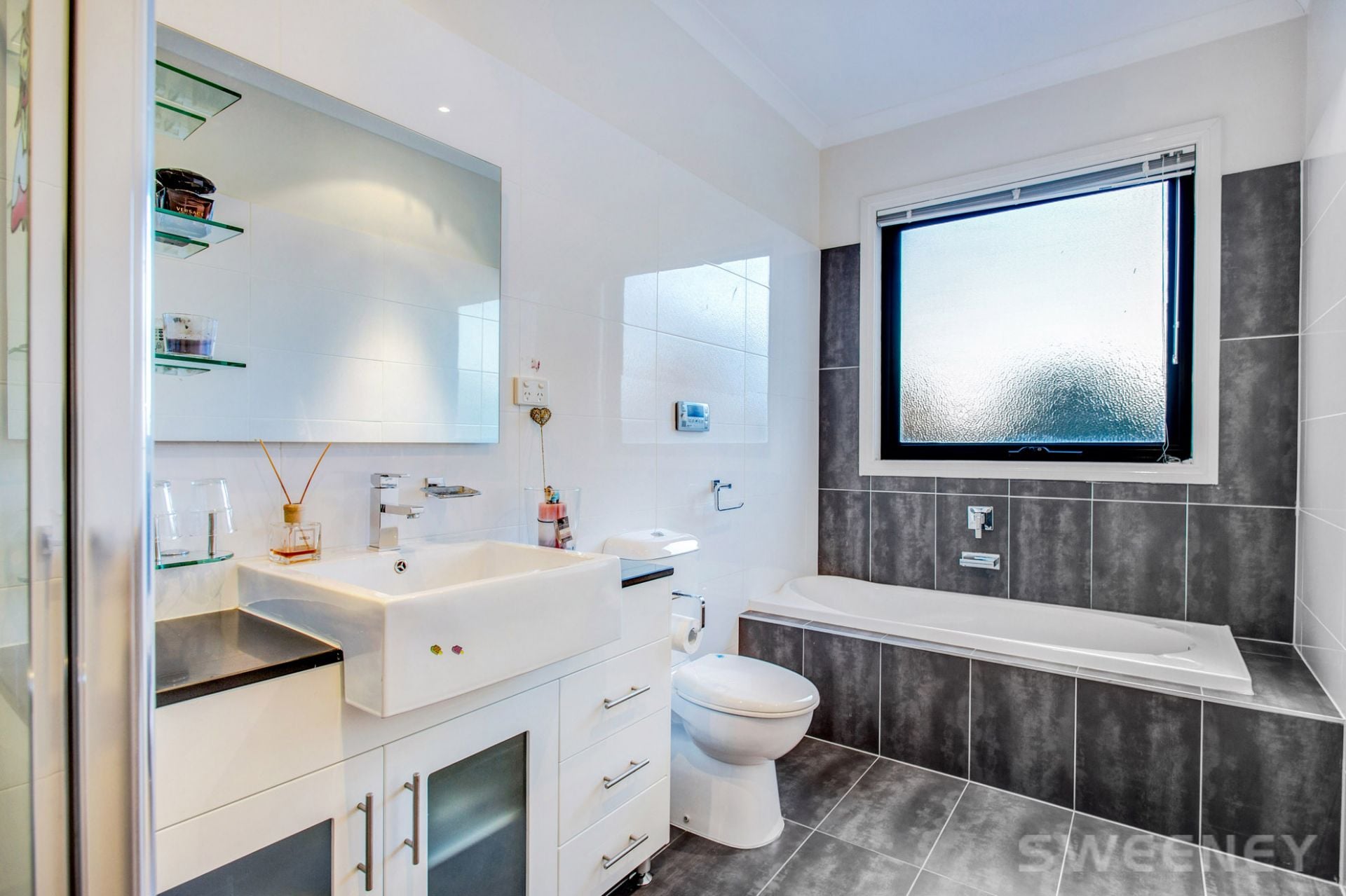 8 The Broadway, Altona North - Thumbnail 8