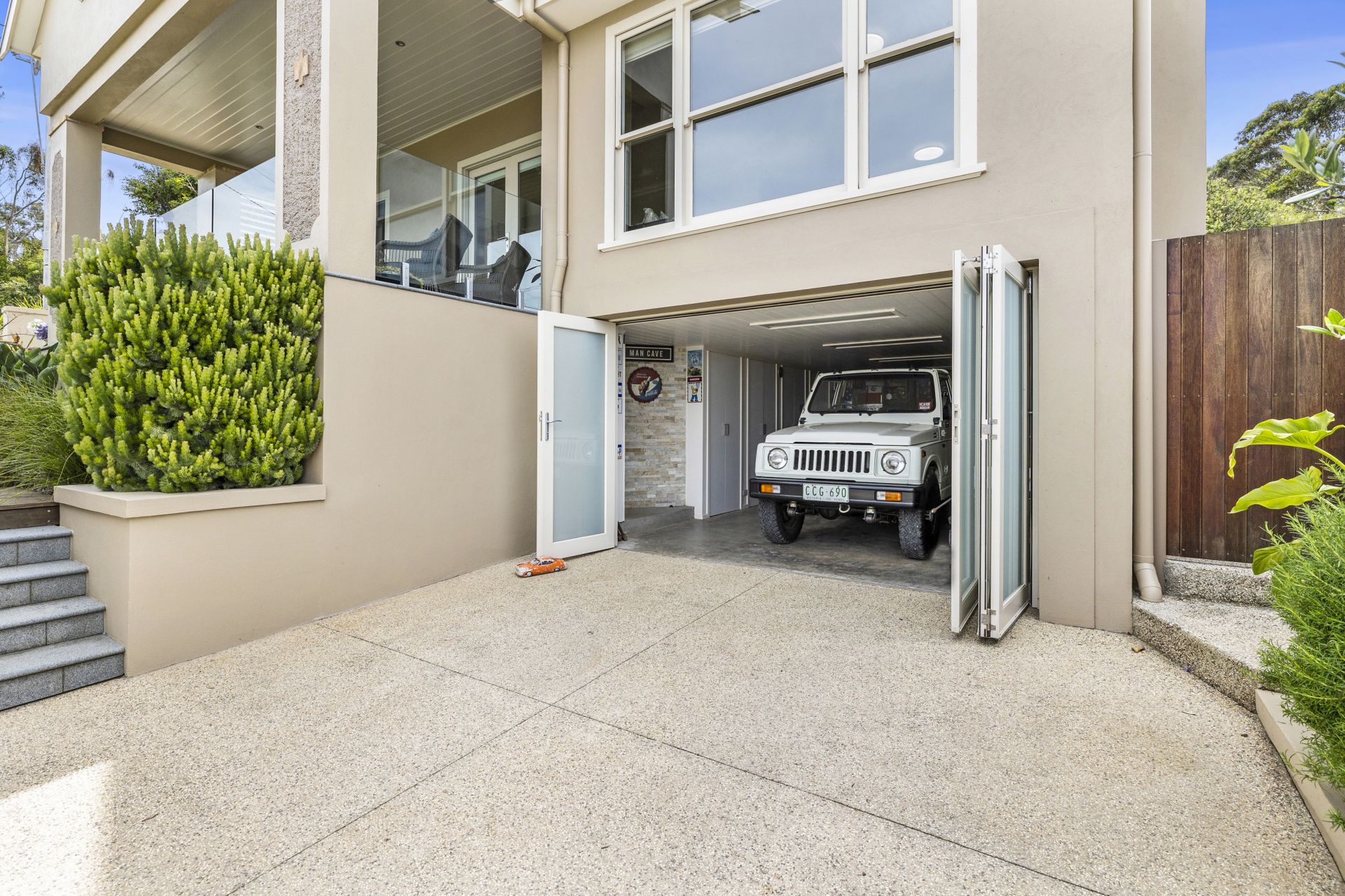 Real Estate For Sale 19 Ocean Road Lorne , VIC