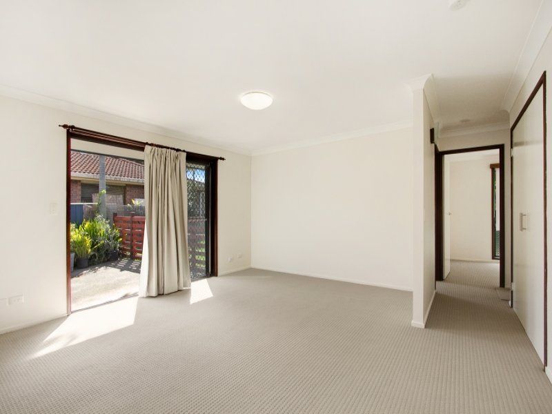 2/35 Jacaranda Avenue TWEED HEADS WEST NSW, Tweed Heads West - Thumbnail 3
