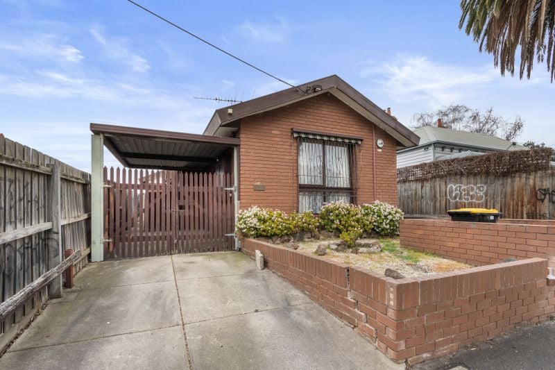 1/212 Glenlyon Road, Brunswick East