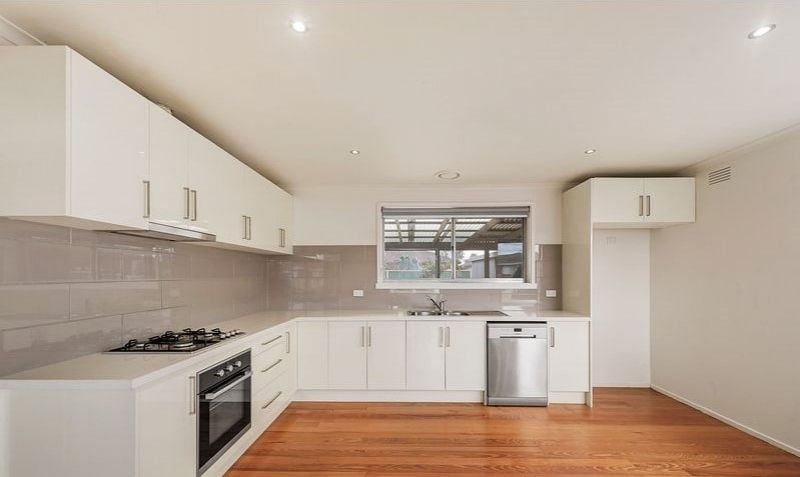 43 Tunbridge Crescent, Lalor