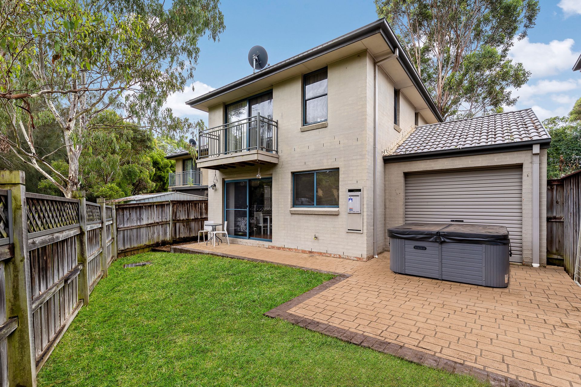 Real Estate For Sale 5 Horseman Place Currans Hill , NSW