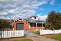 26 Clifford Drive, Drouin VIC, Drouin - Image 1