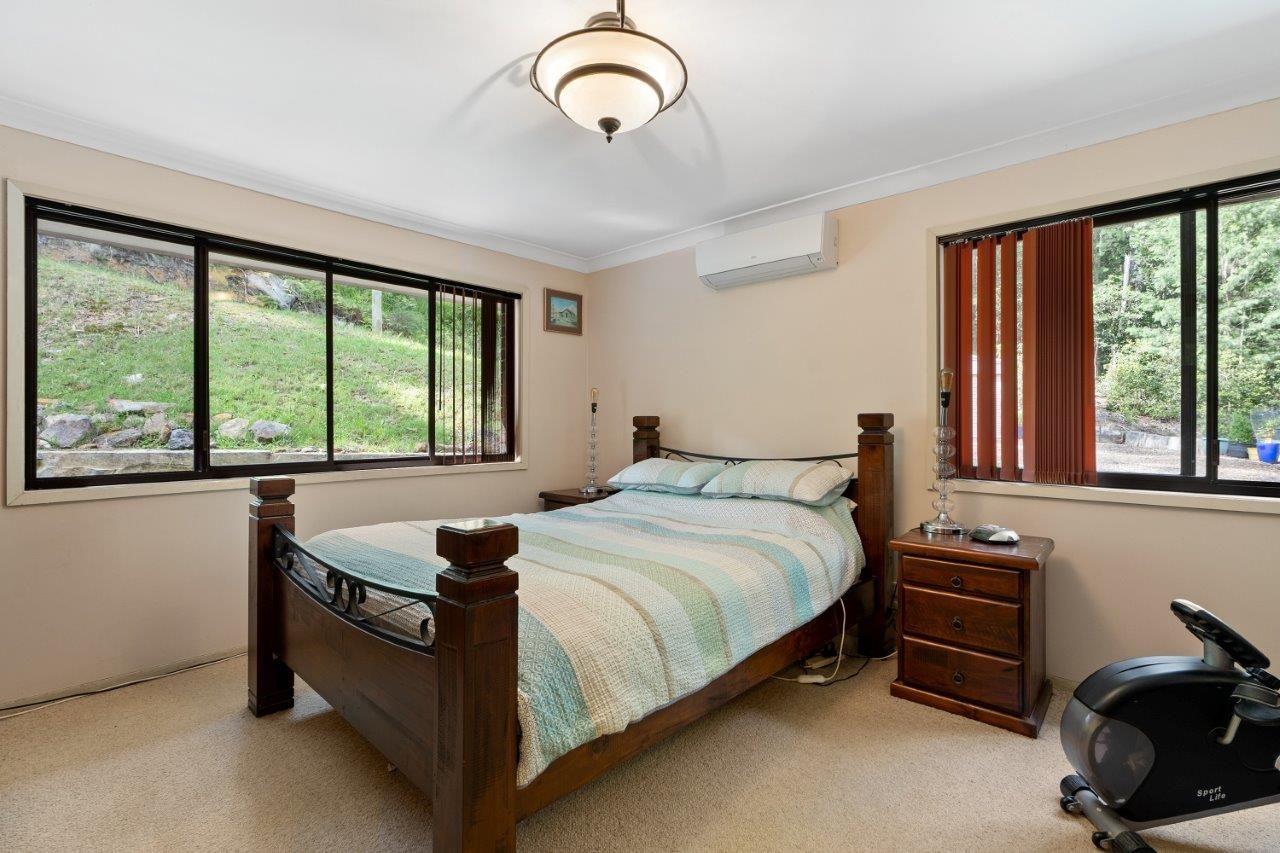 Real Estate For Sale 23 Dorit Close Mount Elliot , NSW