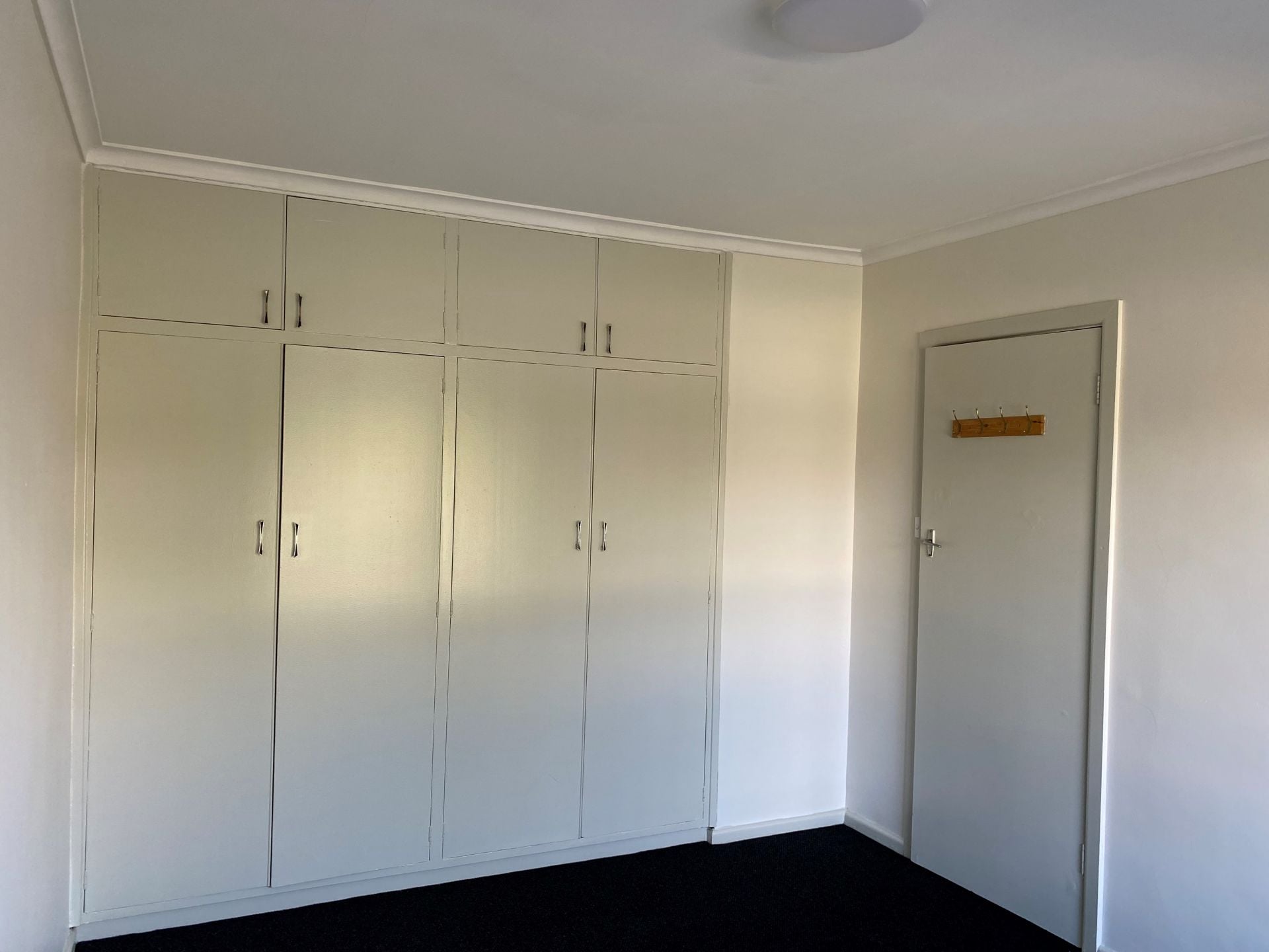Updated 1 bedroom unit!