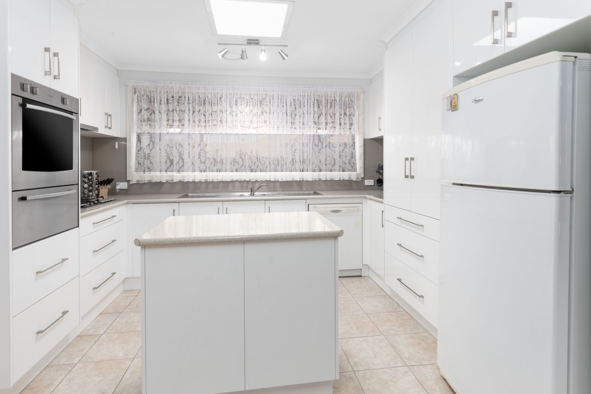 26 Whitehaven Street, Wyndham Vale OBrien Real Estate