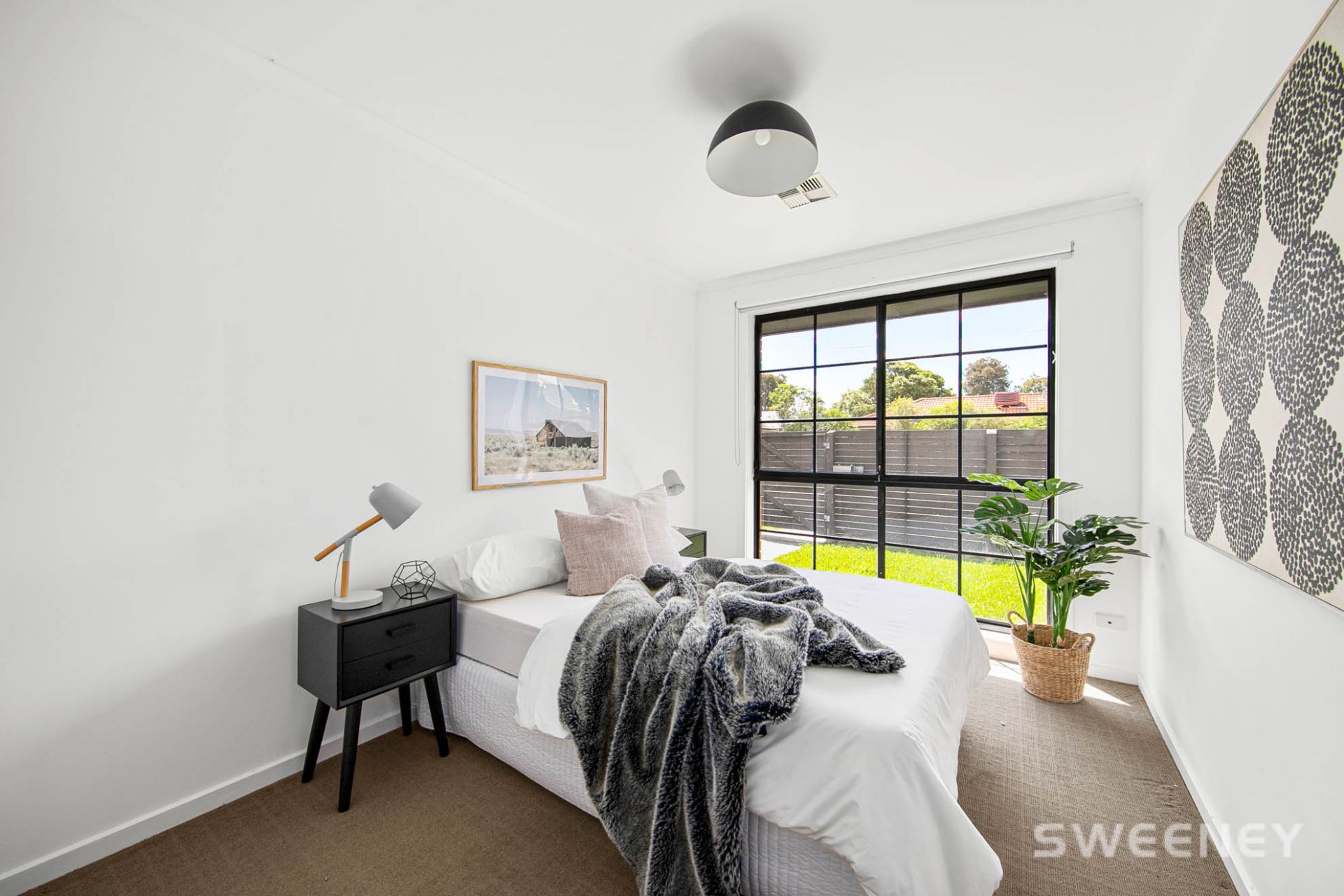 1/14 Newham Way, Altona Meadows - Thumbnail 6