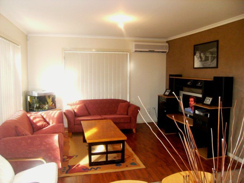 20 Lalor Court, Caroline Springs - Thumbnail 4