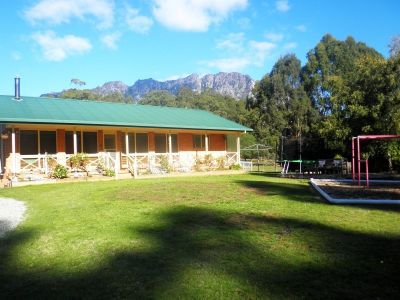 382 Lockwoods Road, CLAUDE ROAD, Claude Road - Thumbnail 2